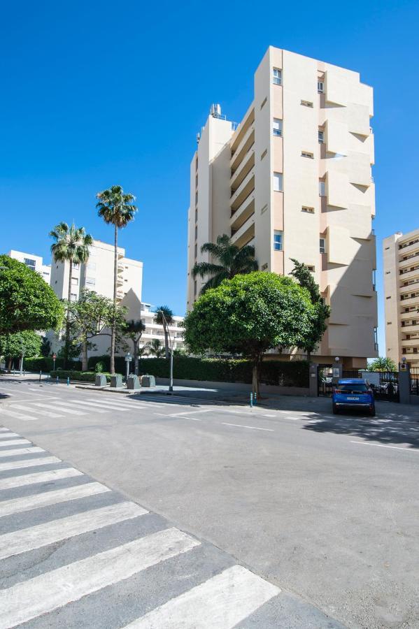 Cibeles...estudio En El Paseo Maritimo....wifi * Marbella