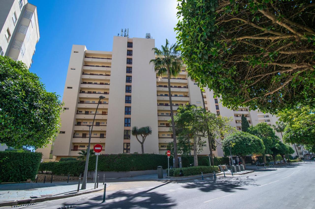Cibeles...estudio En El Paseo Maritimo....wifi Marbella